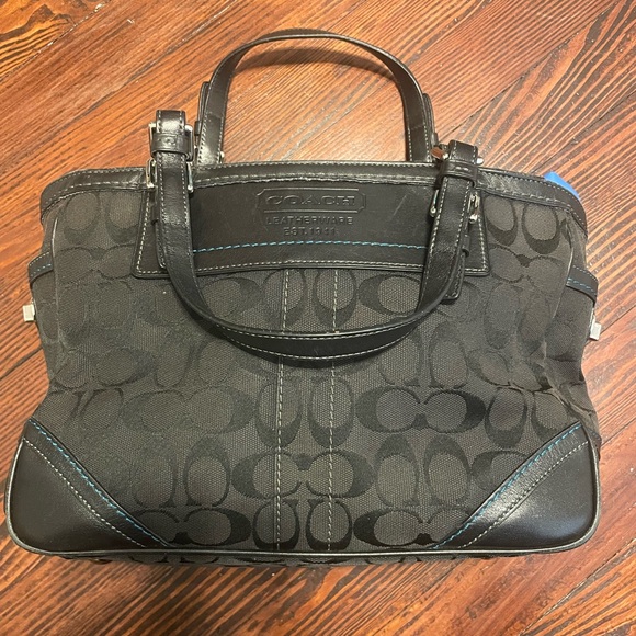 Coach Other - Authentic Coach Signature Gallery Handbag Black Jacquard 8k49 Good Condition